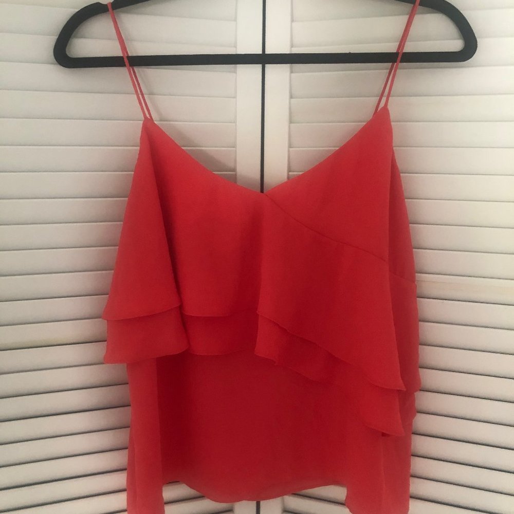 Flowy Tank